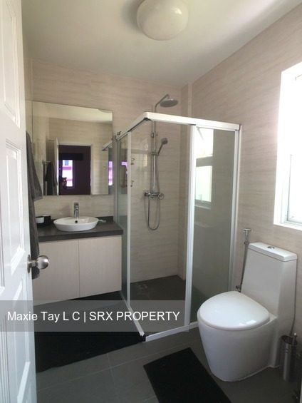 Pinewood Grove (D25), Terrace #207236331
